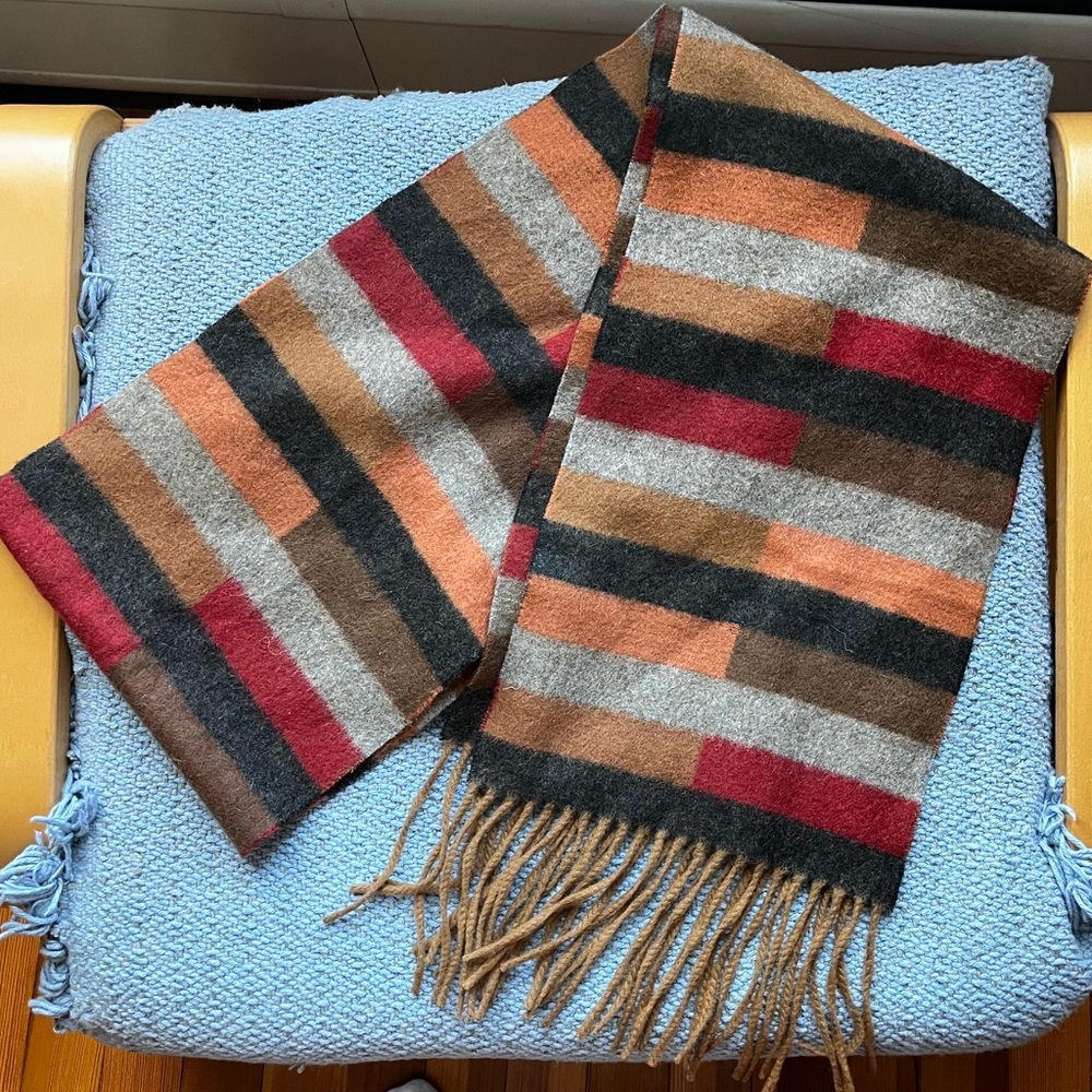 Multicolor scarf